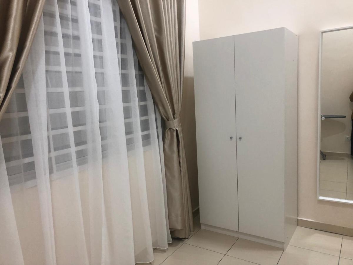 Rumahku Homestay, Taman Jasin Perdana Bagian luar foto